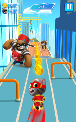 Screenshot of the application Talking Tom: The Heroes Chase - #1