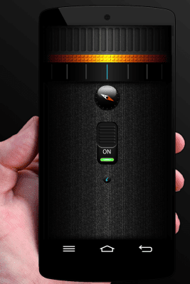 Screenshot of the application Flashlight: LED Torch Light - #4