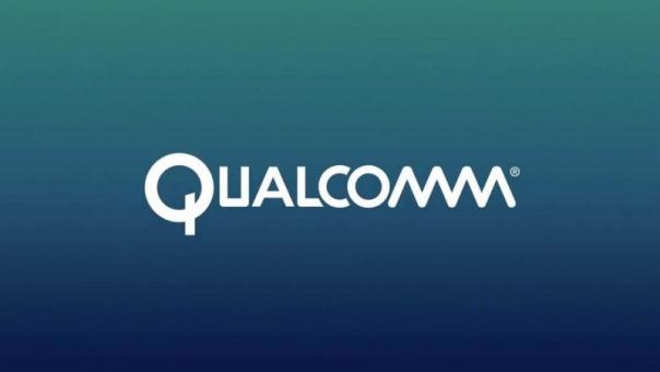 Qualcomm representatives talked about the benefits of computers based on Snapdragon processors