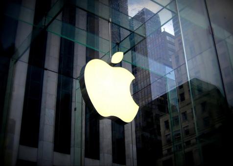 New York student sues Apple for $1 billion over facial recognition system