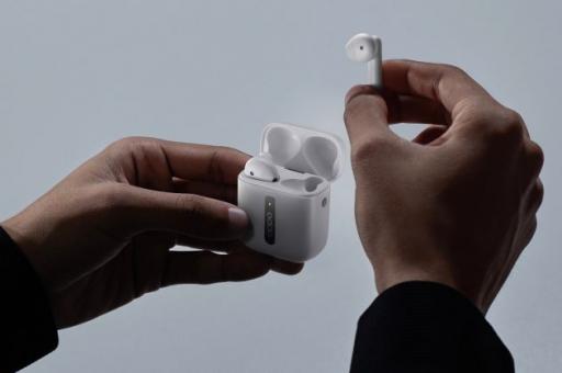 Oppo Enco Free challenges Apple AirPods
