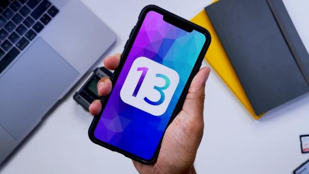In iOS 13 it will be possible to transfer data between smartphones over the wire