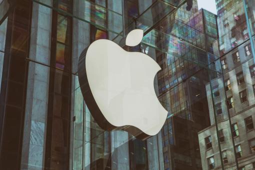 Mobile app developers from Russia accused Apple of delaying payments
